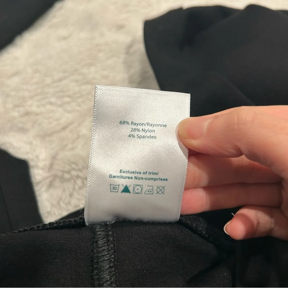 JAG - Pull On Black High Rise Ricki Leggings Pants 16W/30 - Picture 9 of 9